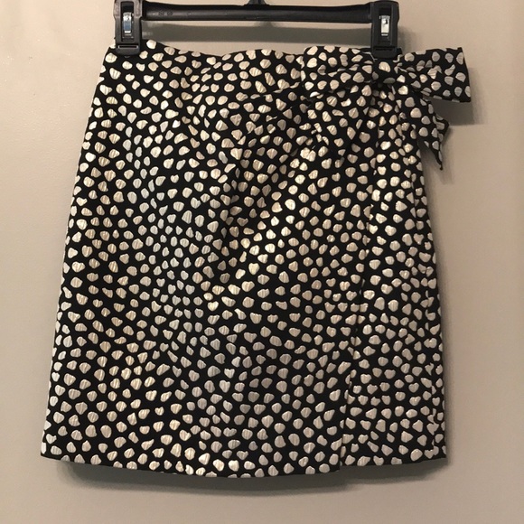 **SOLD** J Crew Metallic Pebble Jacquard Skirt - Picture 2 of 5
